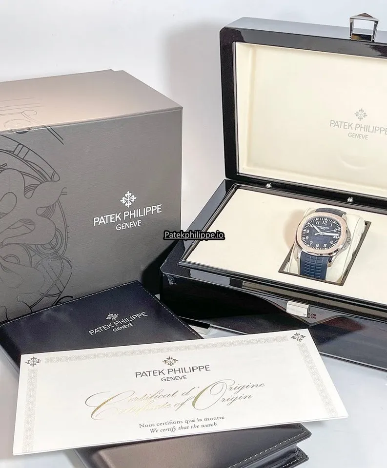 Alternative view of Patek Philippe Aquanaut 5168g-001 42.2MM White Gold Case Automatic