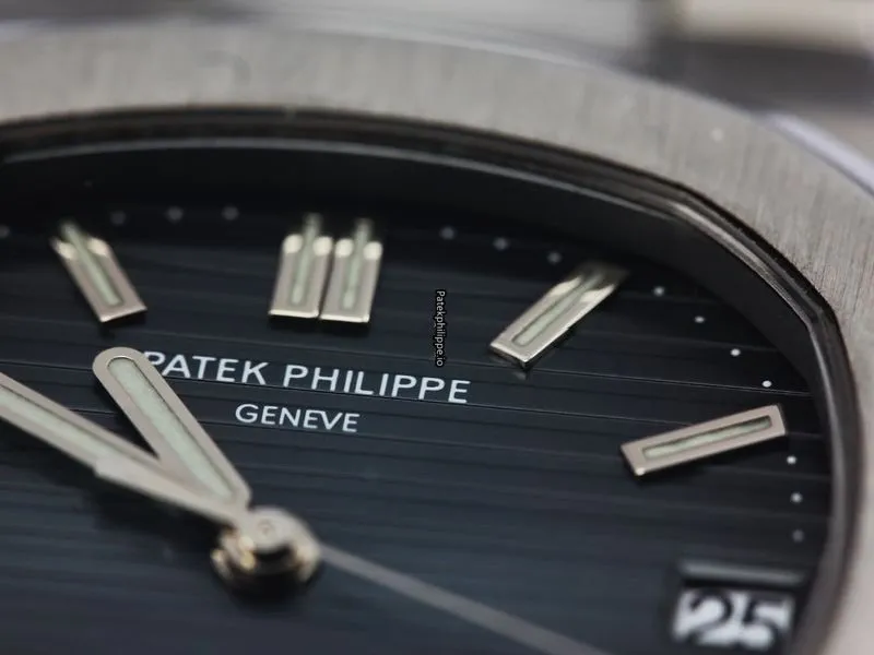 Alternative view of Patek Philippe Nautilus 5711/1a 40x38MM Steel Case Automatic
