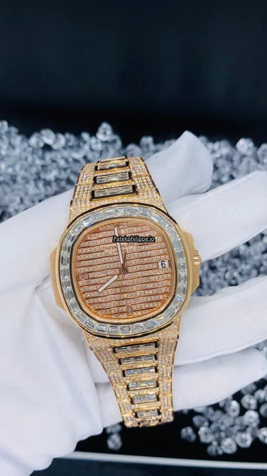 Alternative view of Patek Philippe Nautilus 5719/10r-010 Rose Gold Case Automatic