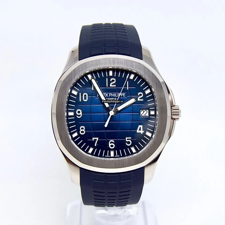 Patek Philippe Aquanaut 5168g-001 42.2MM White Gold Case Automatic