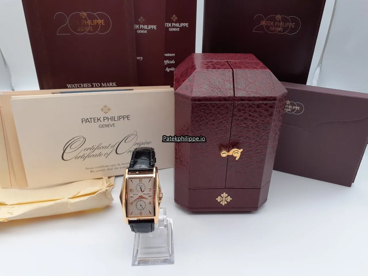 Patek Philippe Gondolo 5100j-001 45x34MM Yellow Gold Case Manual Winding