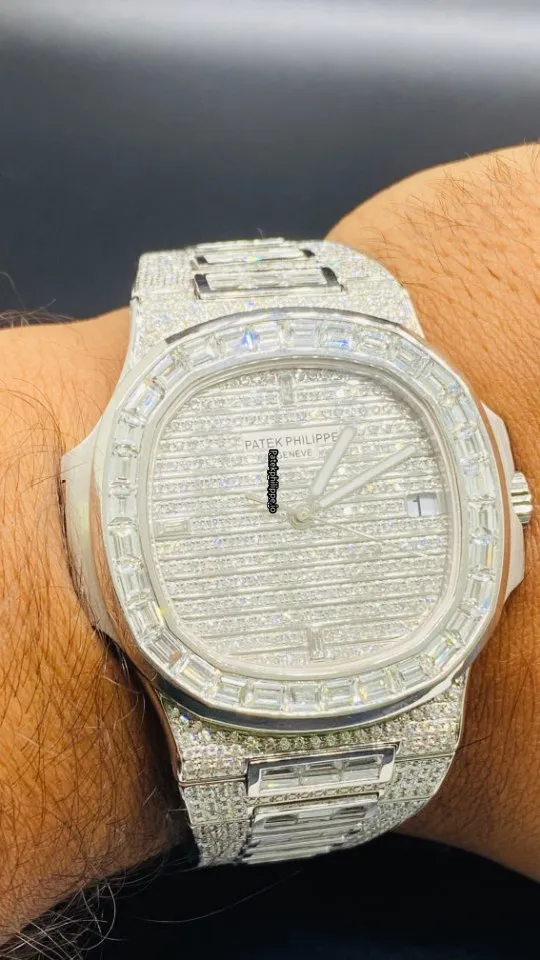 Alternative view of Patek Philippe Nautilus 5719/10g-010 40MM White Gold Case Automatic