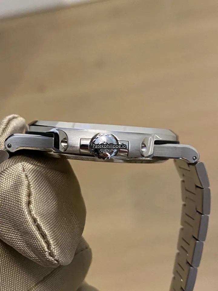 Alternative view of Patek Philippe Nautilus 5711/1p-010 Platinum Case Automatic