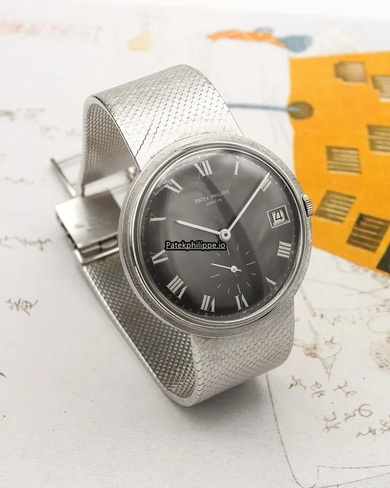 Alternative view of Patek Philippe Calatrava 3445g 36MM White Gold Case Automatic
