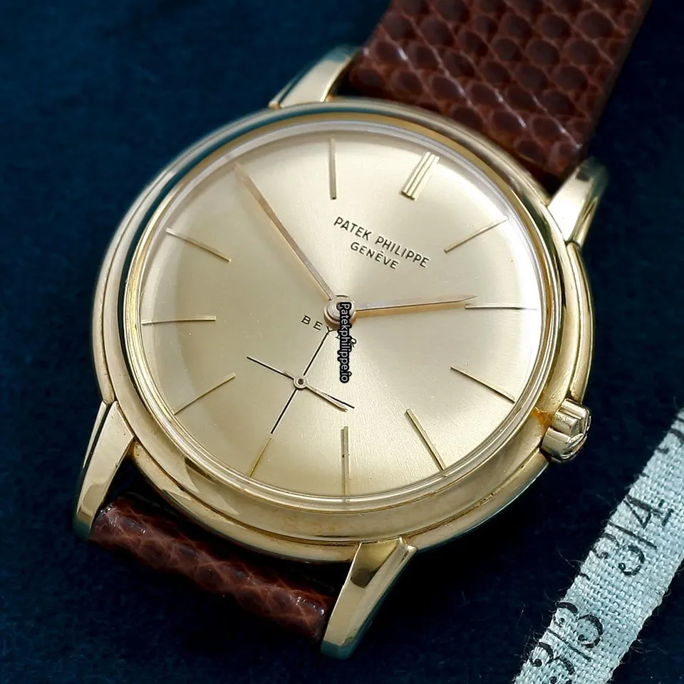 Alternative view of Patek Philippe Calatrava 36x42MM Yellow Gold Case Automatic