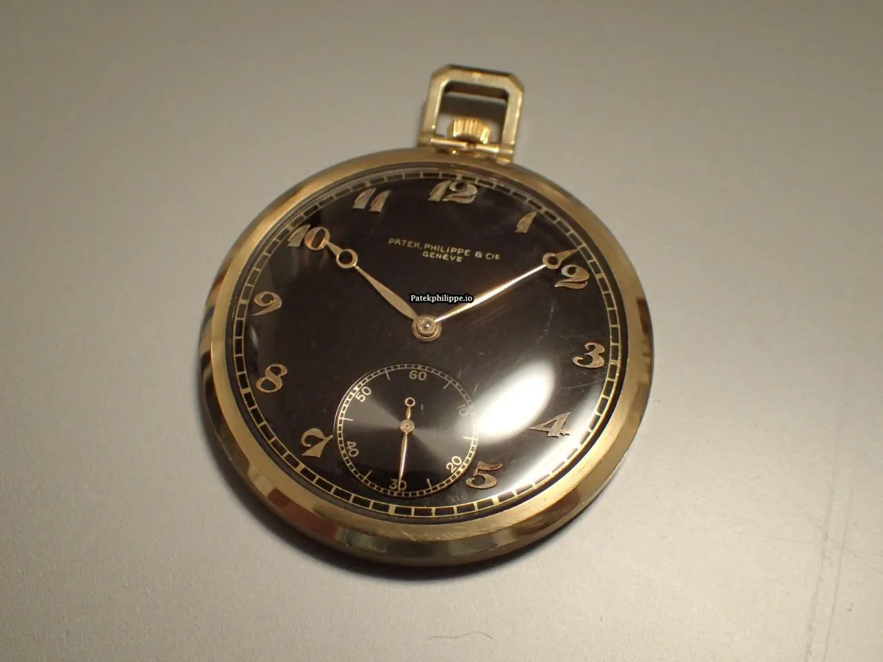 Alternative view of Patek Philippe Chronograph Ref.707/1yg Yellow Gold Case Manual Winding