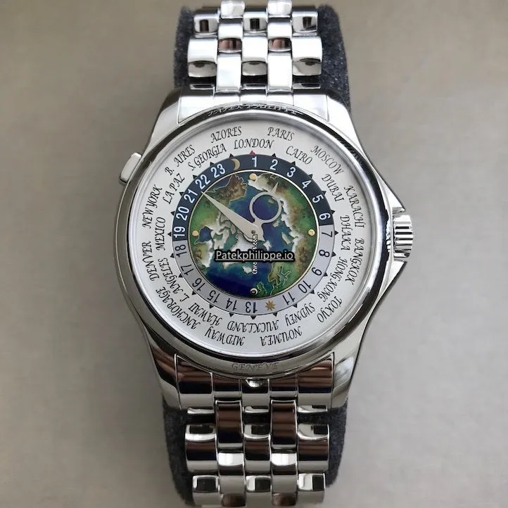 Patek Philippe Complications 5131/1p-001 39.5MM Platinum Case Automatic Movement