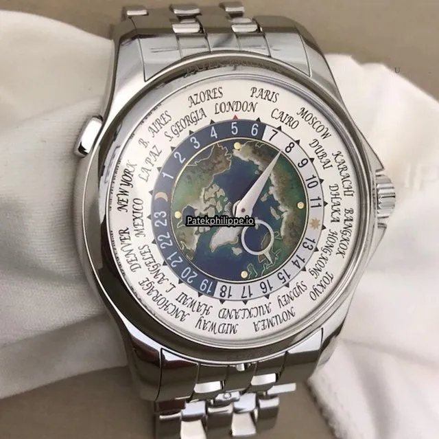 Alternative view of Patek Philippe Complications 5131/1p-001 39.5MM Platinum Case Automatic Movement