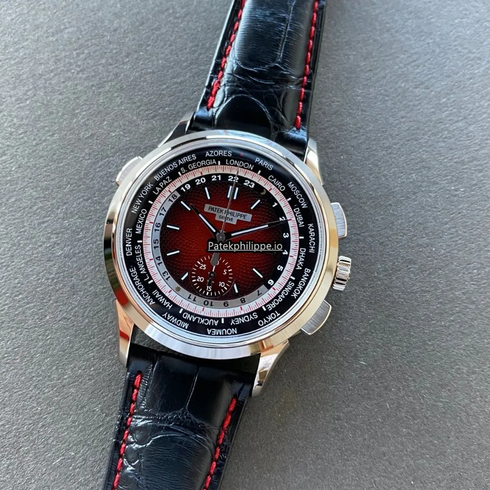 Alternative view of Patek Philippe Complications Chronograph 5930g-011 39.5MM White Gold Case Automatic Movement