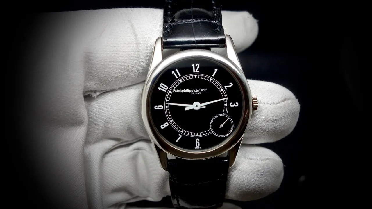 Alternative view of Patek Philippe Calatrava 5000 G 35MM White Gold Case Automatic