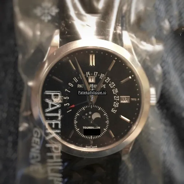 Patek Philippe Complications 5216p-001 39.5MM Platinum Case Manual Winding