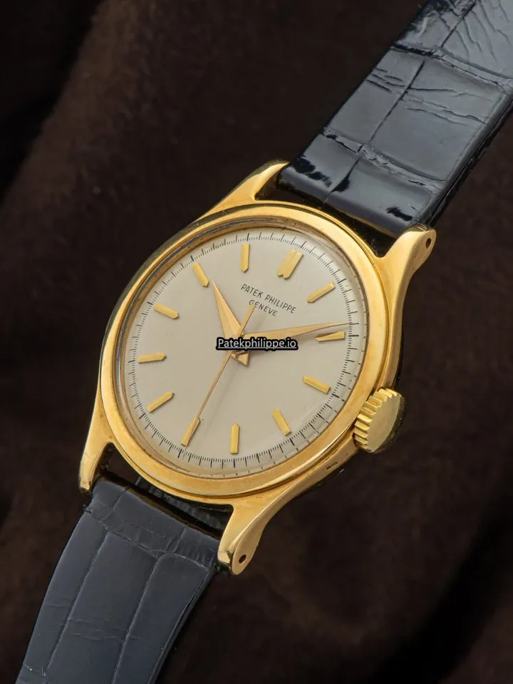Alternative view of Patek Philippe Calatrava 2508 35MM Yellow Gold Case Manual Winding
