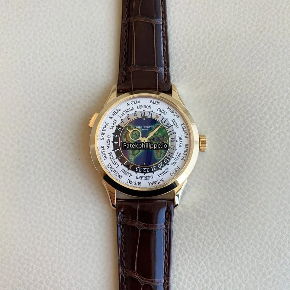 Alternative view of Patek Philippe Complications 5231j-001 39.5MM Yellow Gold Case Automatic Movement