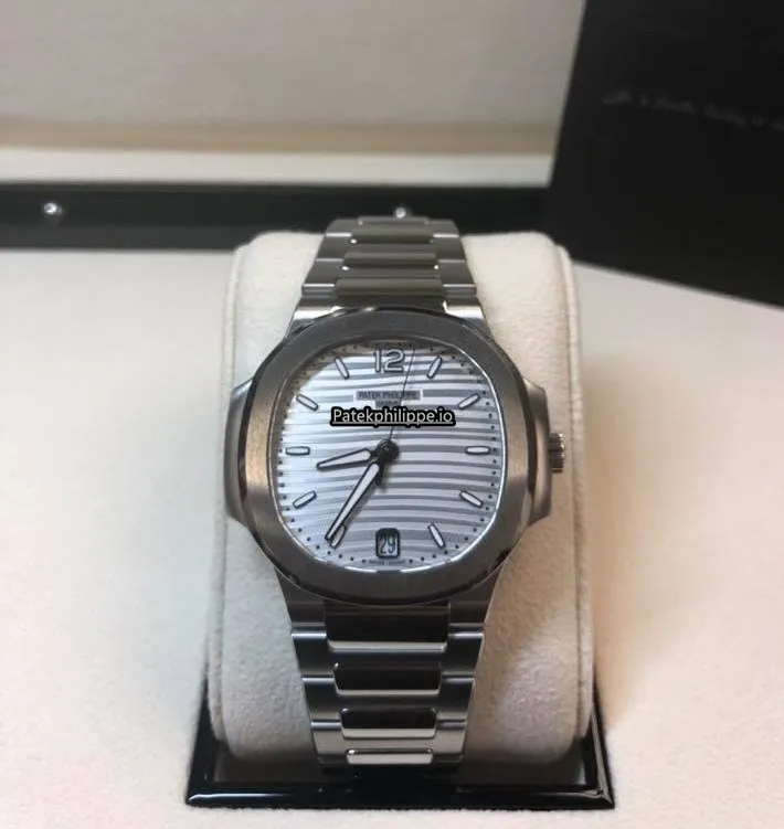 Patek Philippe Nautilus 7118/1a-010 35.2MM Steel Case Automatic