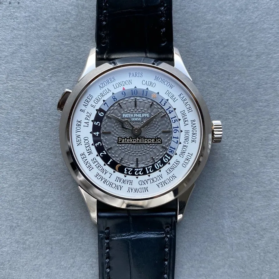 Patek Philippe Complications 5230g-014 38,5MM White Gold Case Automatic
