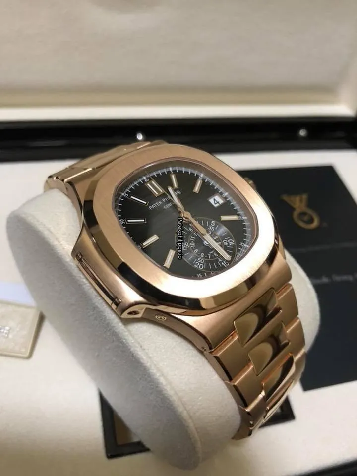 Alternative view of Patek Philippe Nautilus 5980/1r-001 40.5MM Rose Gold Case Automatic