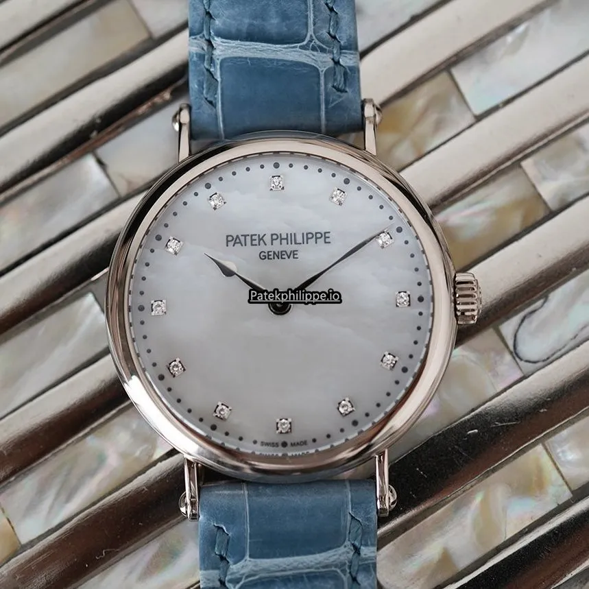 Patek Philippe Calatrava 7200/50g-010 34MM White Gold Case Automatic