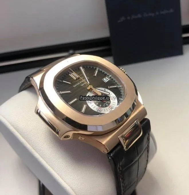 Alternative view of Patek Philippe Nautilus 5980r-001 40.5MM Rose Gold Case Automatic