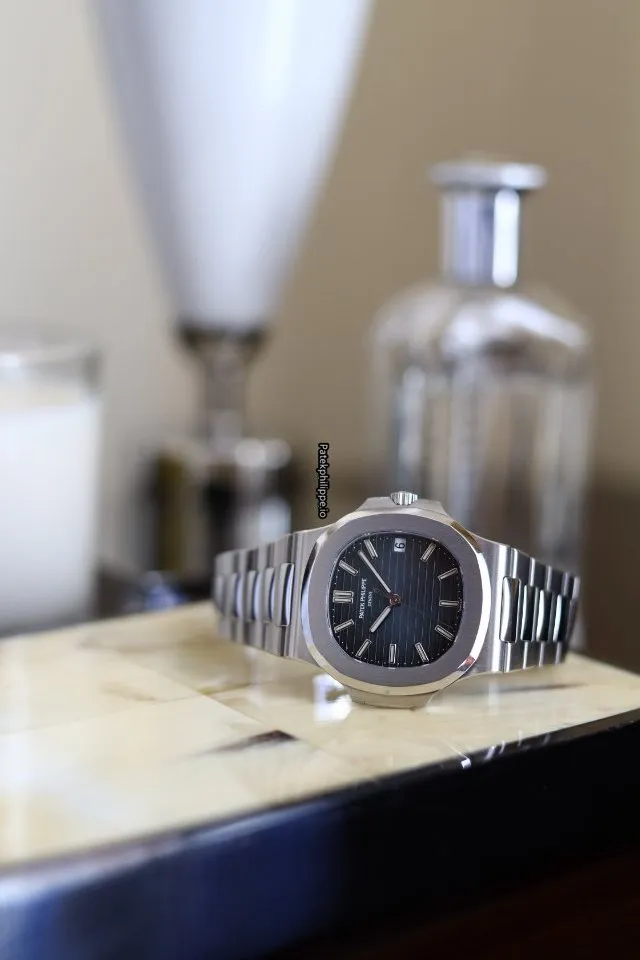 Patek Philippe Nautilus 5711/1a-010 40MM Steel Case Automatic