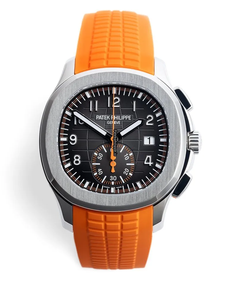 Patek Philippe Aquanaut 5968a-001 42.2MM Steel Case Automatic