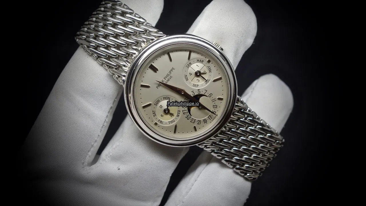 Patek Philippe Perpetual Calendar Jan-45 36MM White Gold Case Automatic