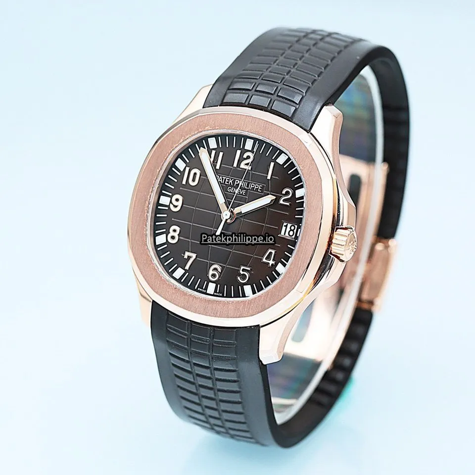 Alternative view of Patek Philippe Aquanaut 5167r-001 40MM Rose Gold Case Automatic