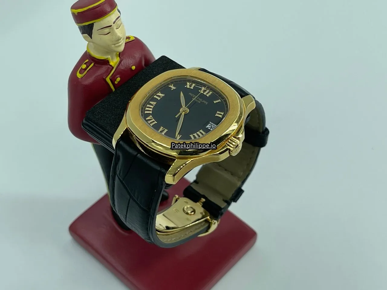 Alternative view of Patek Philippe Aquanaut 5060j 35MM Yellow Gold Case Automatic