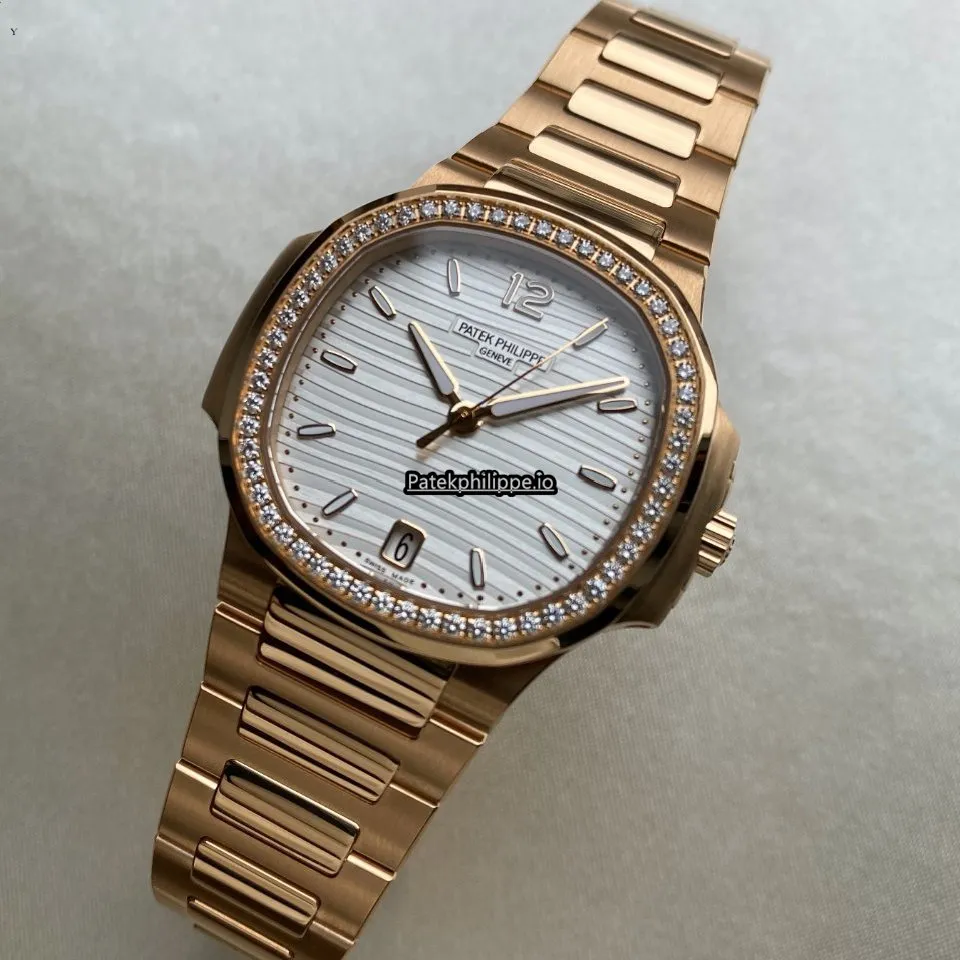 Alternative view of Patek Philippe Nautilus 7118/1200r-001 35.2MM Rose Gold Case Automatic