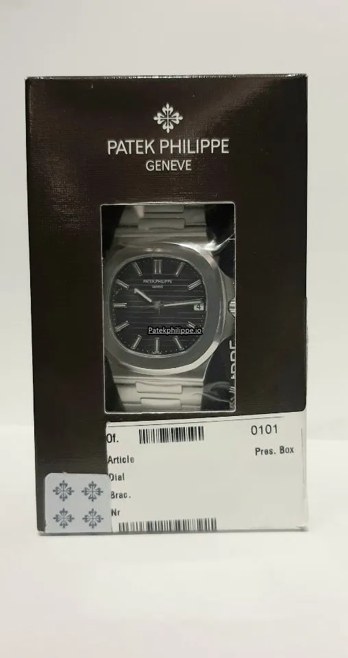 Patek Philippe Nautilus 5711 40x38MM Steel Case Automatic