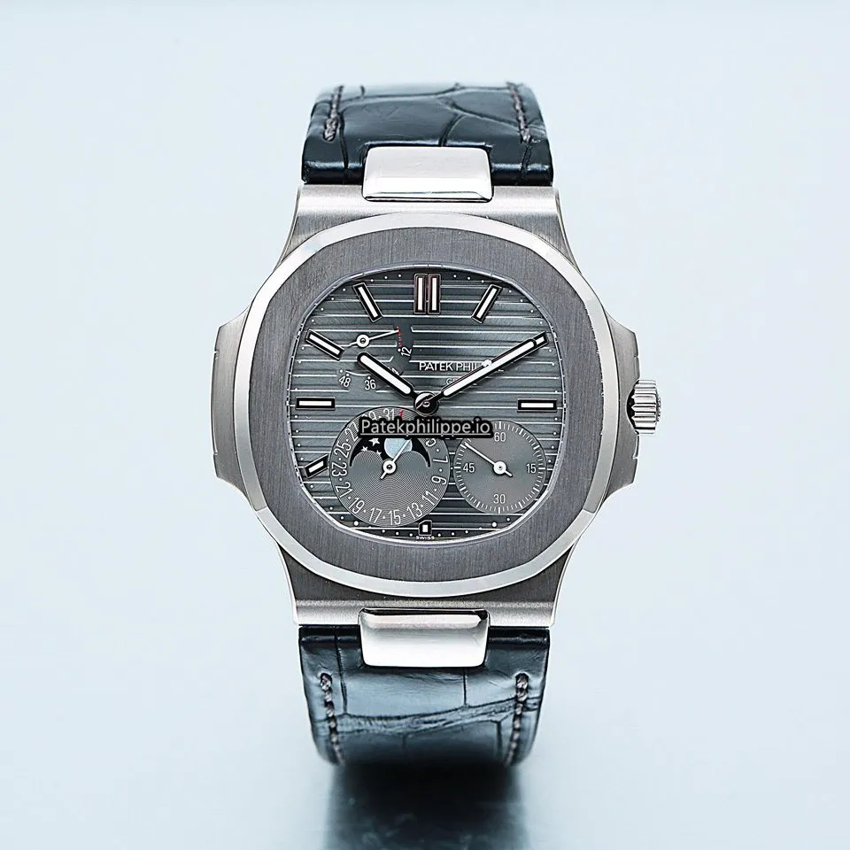 Patek Philippe Nautilus 5712g-001 40x38MM White Gold Case Automatic