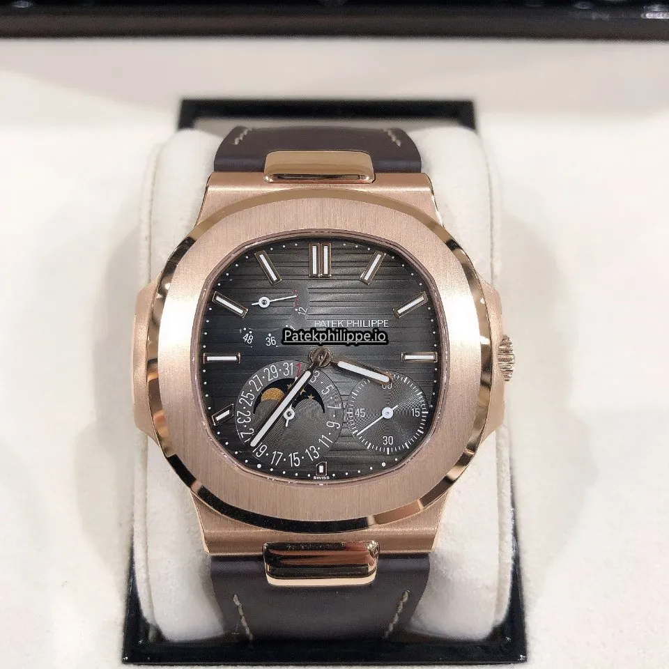 Patek Philippe Nautilus 5712r-001 40x38MM Rose Gold Case Automatic