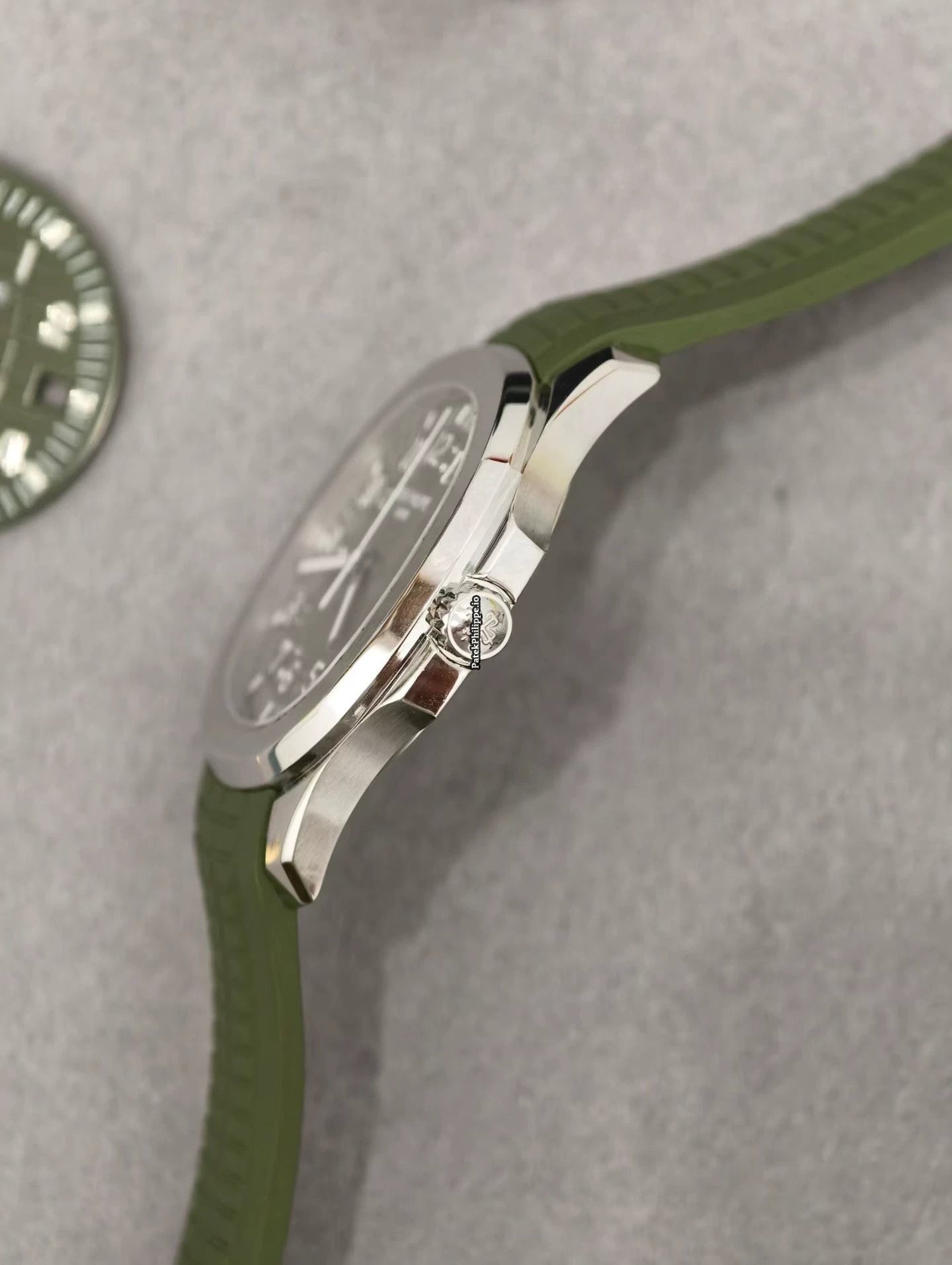 Aquanaut Green Grenade 42mm White Gold Plated Automatic 324 SC Decorated Movement - Image 5