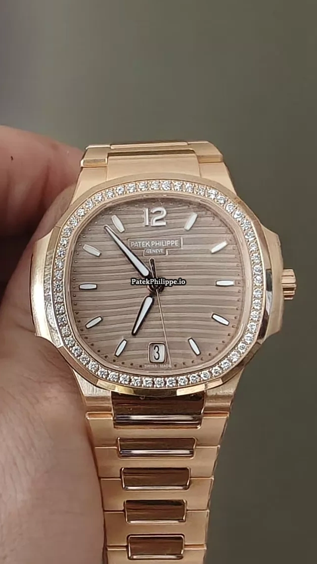 Nautilus 7118 1200R 010 Ladies Watch 35.2mm 18k Rose Gold Diamond Bezel Golden Brown Opaline Dial - Image 2