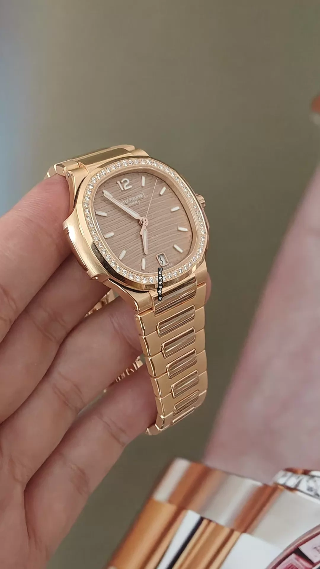 Nautilus 7118 1200R 010 Ladies Watch 35.2mm 18k Rose Gold Diamond Bezel Golden Brown Opaline Dial - Image 3