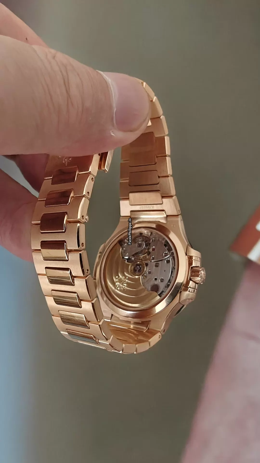 Nautilus 7118 1200R 010 Ladies Watch 35.2mm 18k Rose Gold Diamond Bezel Golden Brown Opaline Dial - Image 5